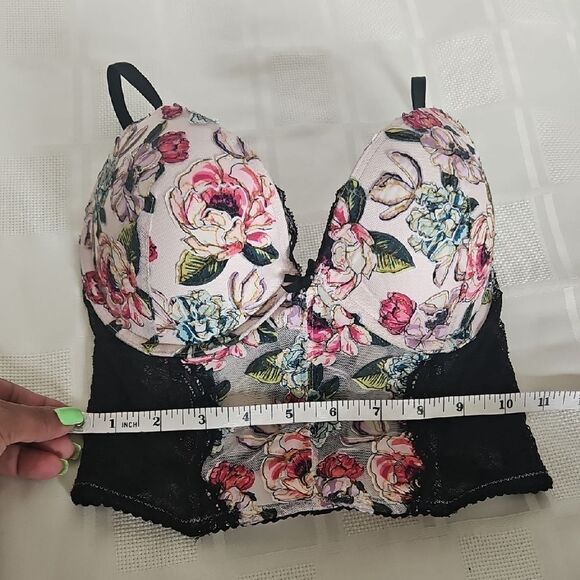 Victoria's Secret Pink and Black Floral Push-Up Bra - Picture 9 of 16